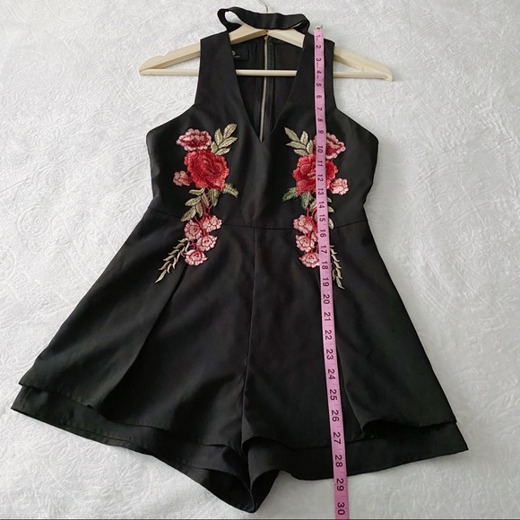 Rose Embroidered Chocker Romper - Picture 3 of 11